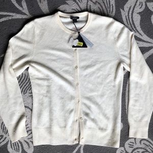 Privé 100% Cashmere Sweater NWT Small